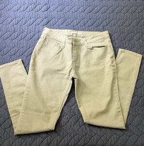 Levi's Classic Beige Jeans